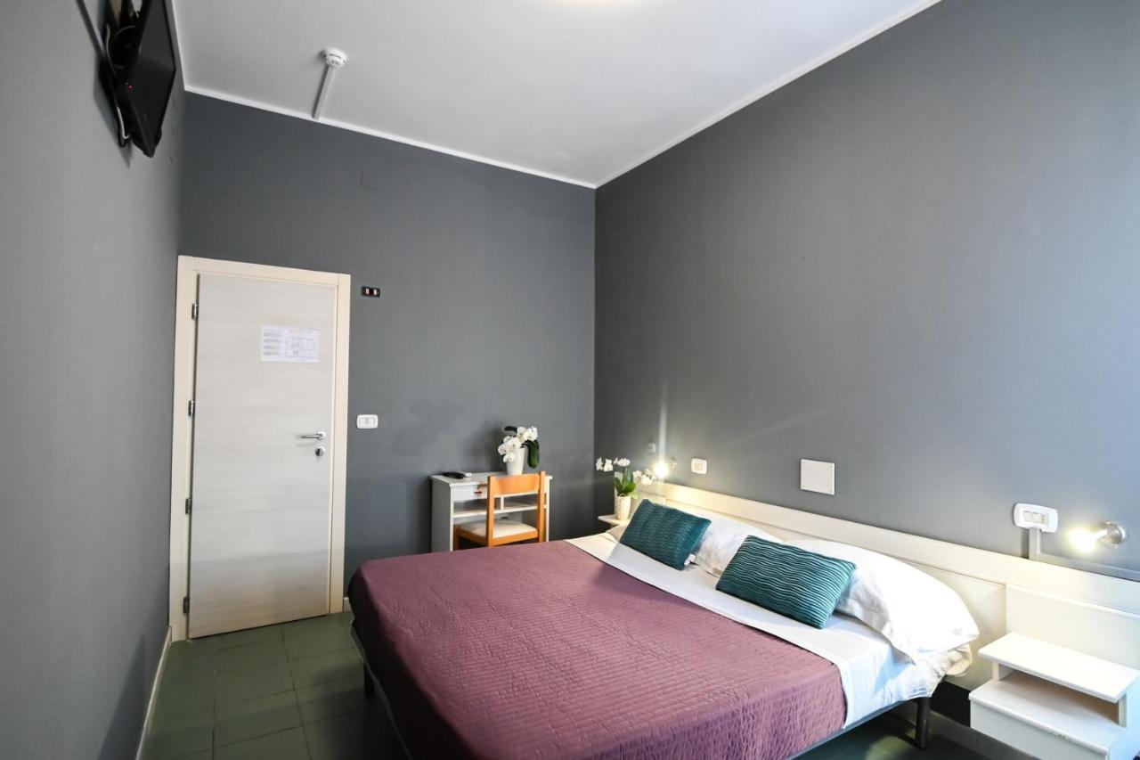 Hotel Montebello Riccione Eksteriør billede