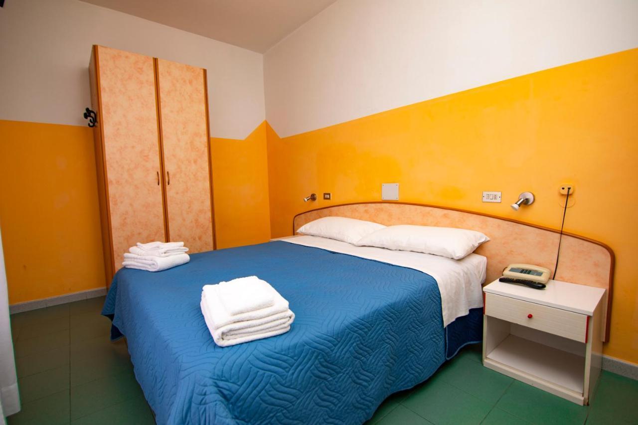 Hotel Montebello Riccione Eksteriør billede