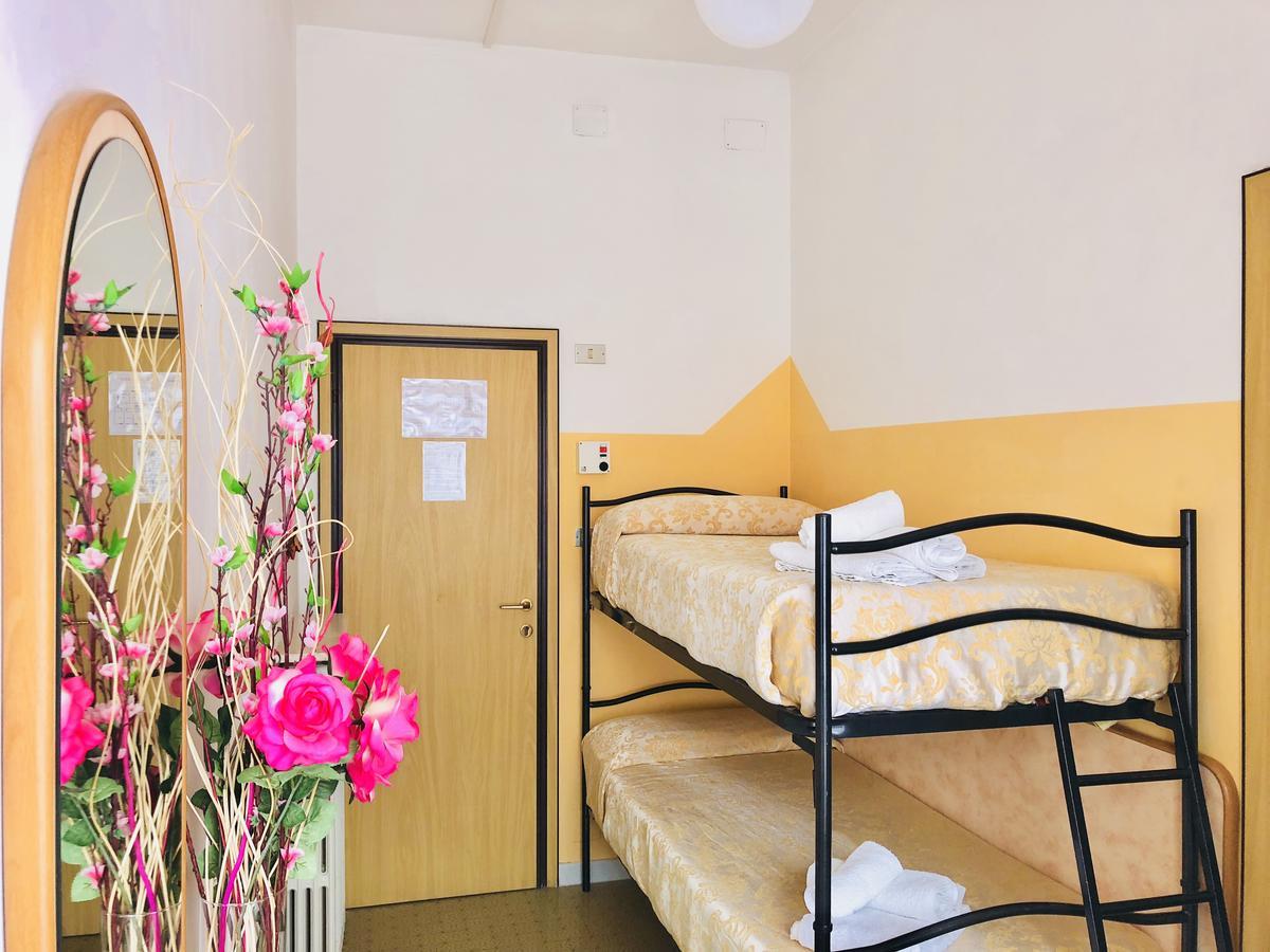 Hotel Montebello Riccione Eksteriør billede